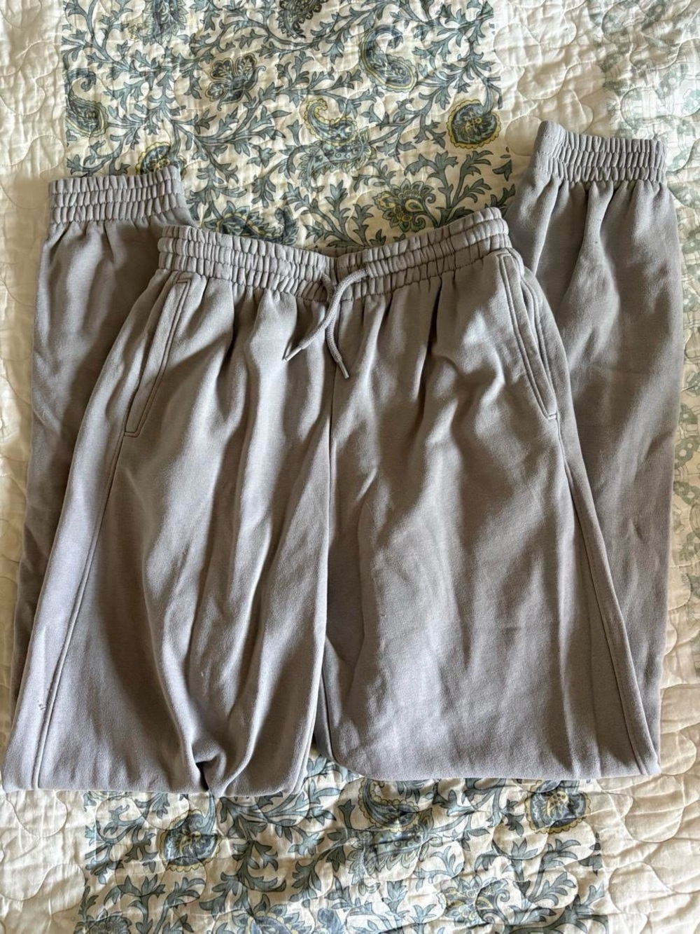 H&M Light Gray Women’s Drawstring Sweat Joggers